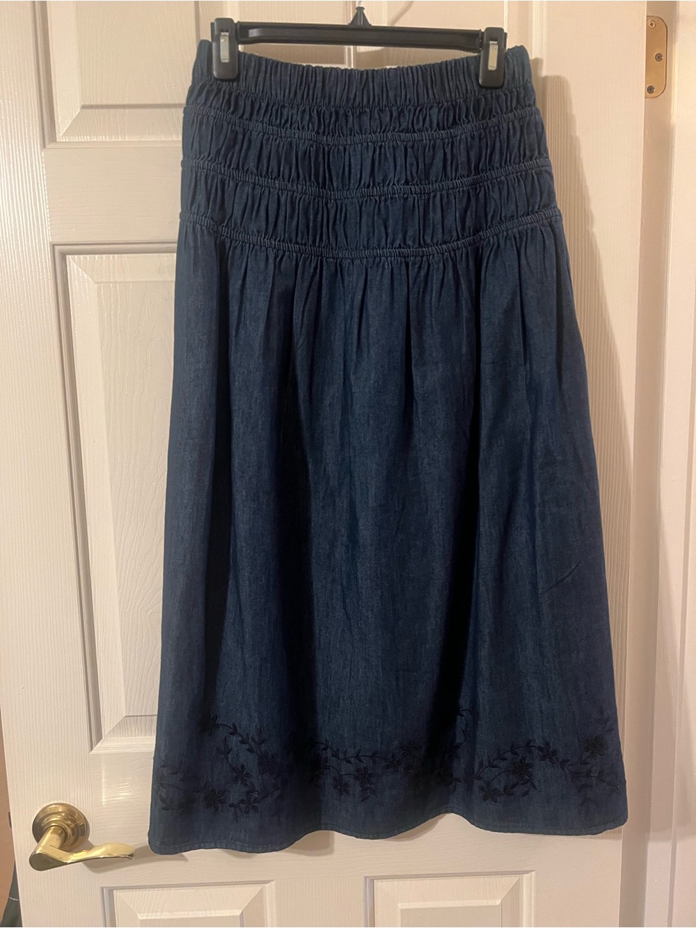 NWT Free Assembly Dark Wash Indigo Blue Smocked Waist A-Line Skirt Size XS